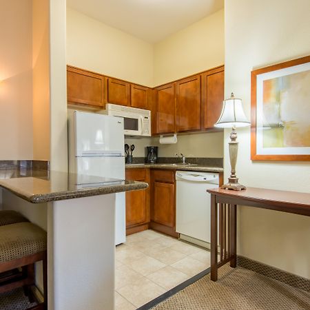 Staybridge Suites Phoenix Glendale Sports Dist By Ihg Exterior foto
