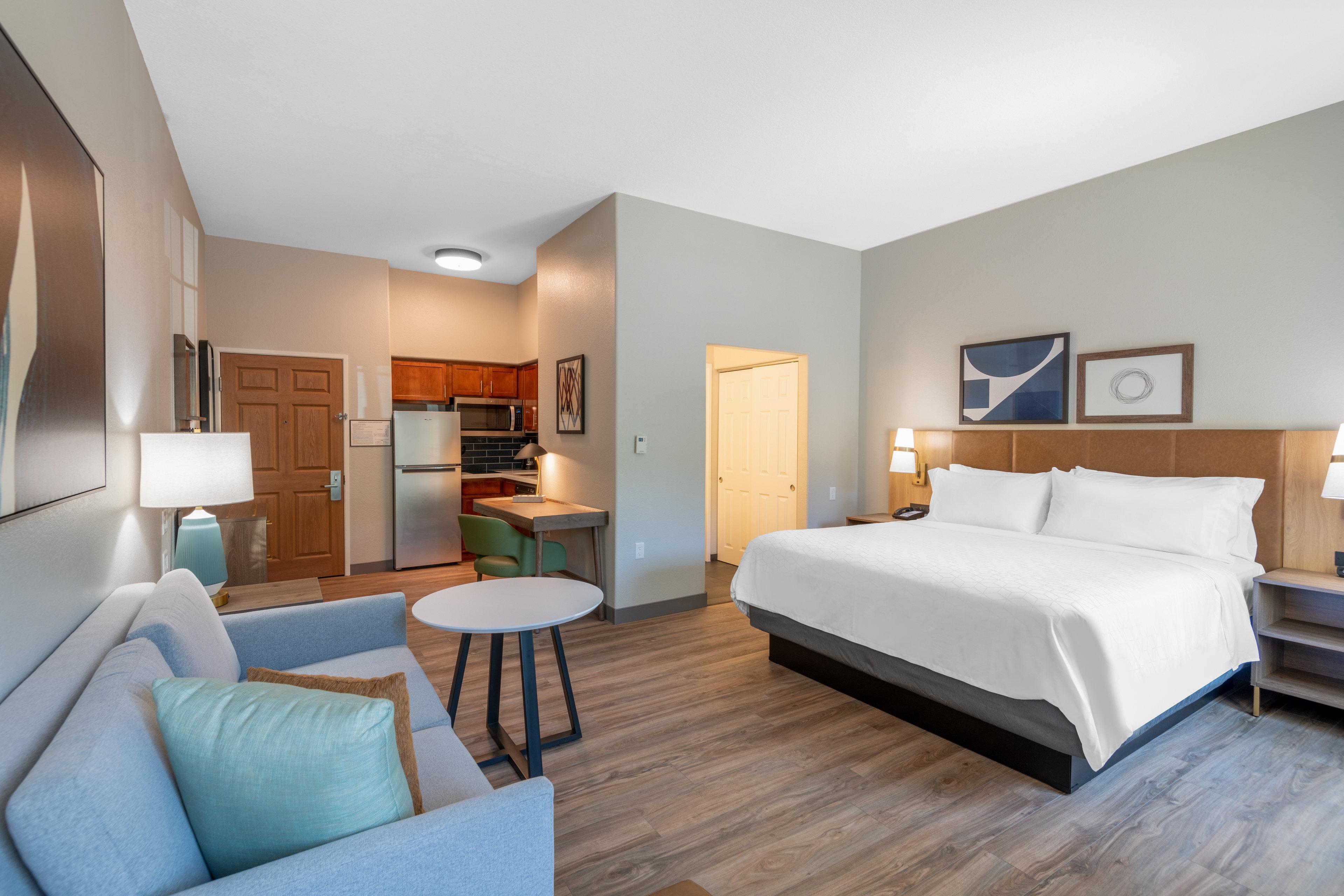 Staybridge Suites Phoenix Glendale Sports Dist By Ihg Exterior foto
