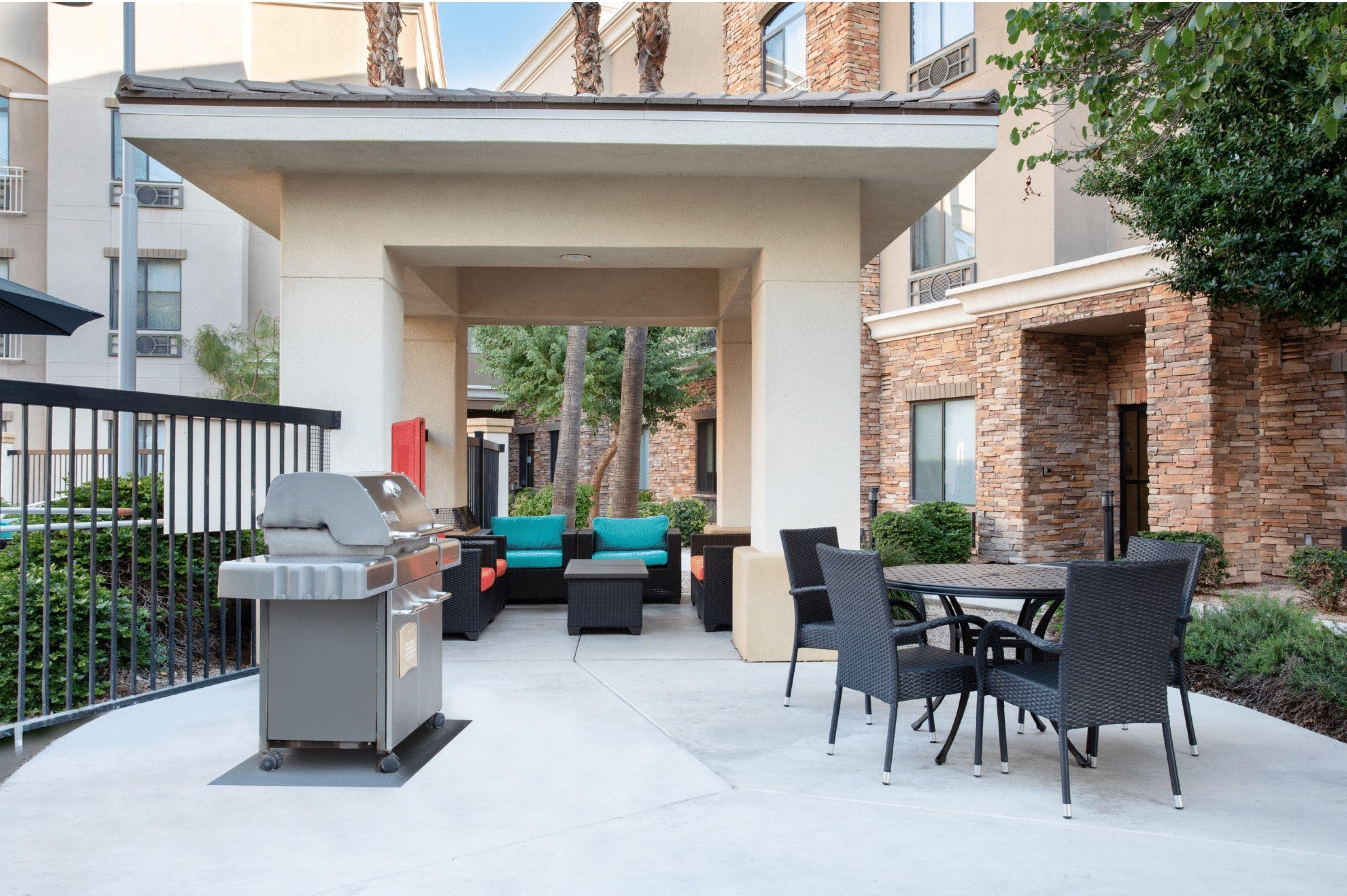 Staybridge Suites Phoenix Glendale Sports Dist By Ihg Exterior foto