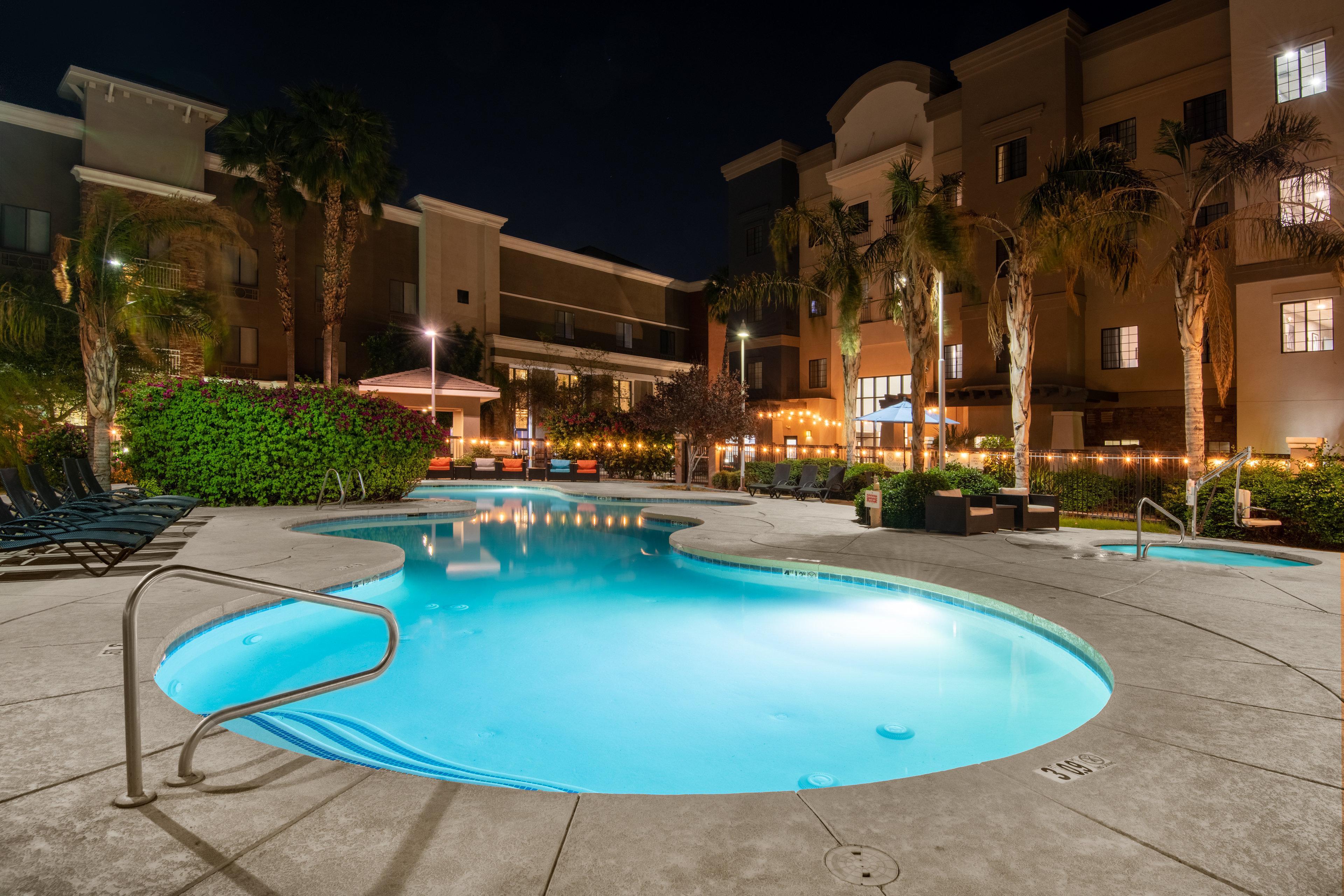 Staybridge Suites Phoenix Glendale Sports Dist By Ihg Exterior foto
